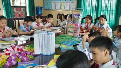 Hưởng ứng ngày hội đọc sách của trường Tiểu học Tiền Phong năm học 2018 - 2019